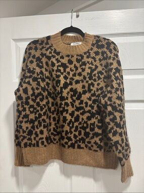 Old Navy Leopard-Print Crewneck Sweater in Brown and Black